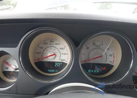 2013 Dodge Challenger R/T из США, поврежденный, VIN 2C3CDYBT8DH500842